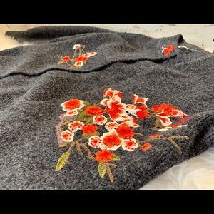 Simply Couture Floral Cardigan/Jacket